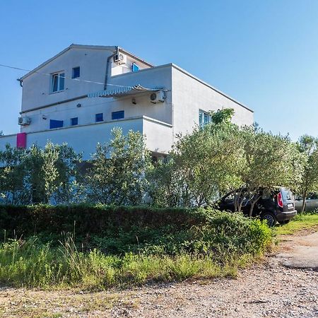 Apartments Krizmanić Ždrelac Zewnętrze zdjęcie