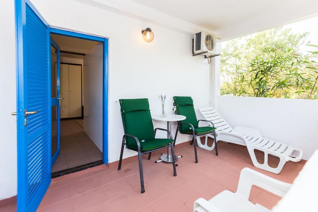 Apartments Krizmanić Ždrelac Pokój zdjęcie