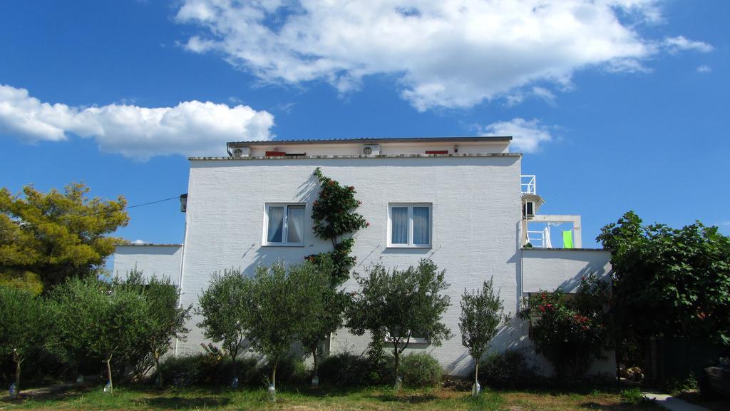 Apartments Krizmanić Ždrelac Pokój zdjęcie